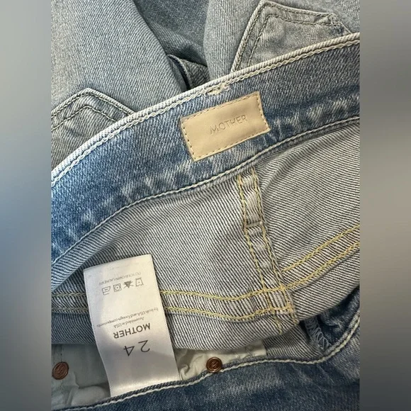 MOTHER The Insider Crop Step Chew Denim Jeans Drinking By The Pool Blue Size 24 - Picture 2 of 10